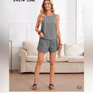 nwot emery rose shein Black and White gingham Sleeveless Top and Shorts Set